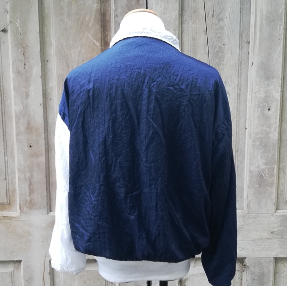 Vintage Colorblock Windbreaker - Picture 9 of 9